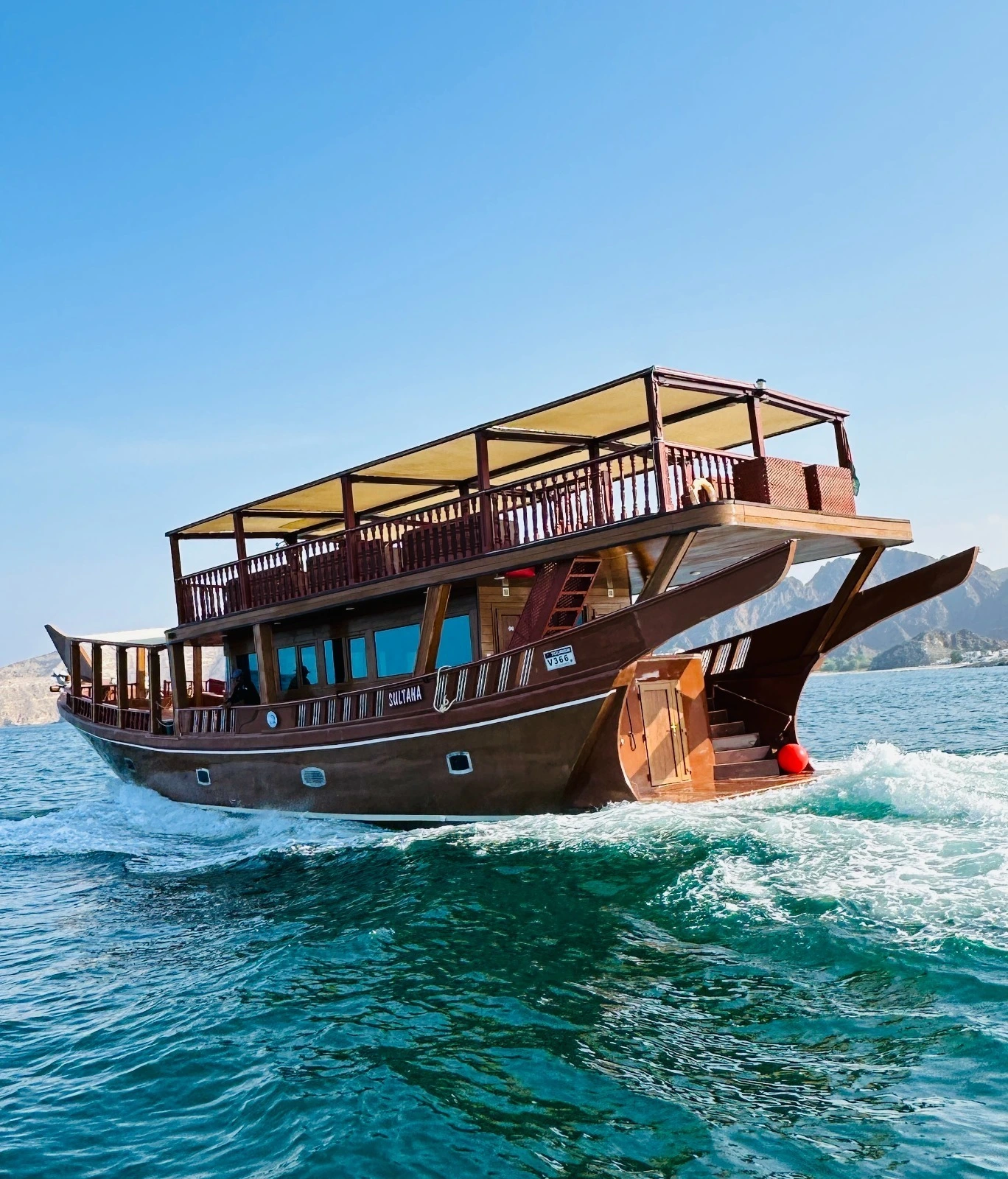 Dhow private charter | Ahlan Arabia Tours