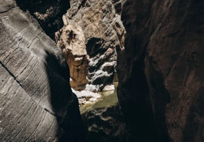 Nizwa – Jebal Shams Grand Canyon