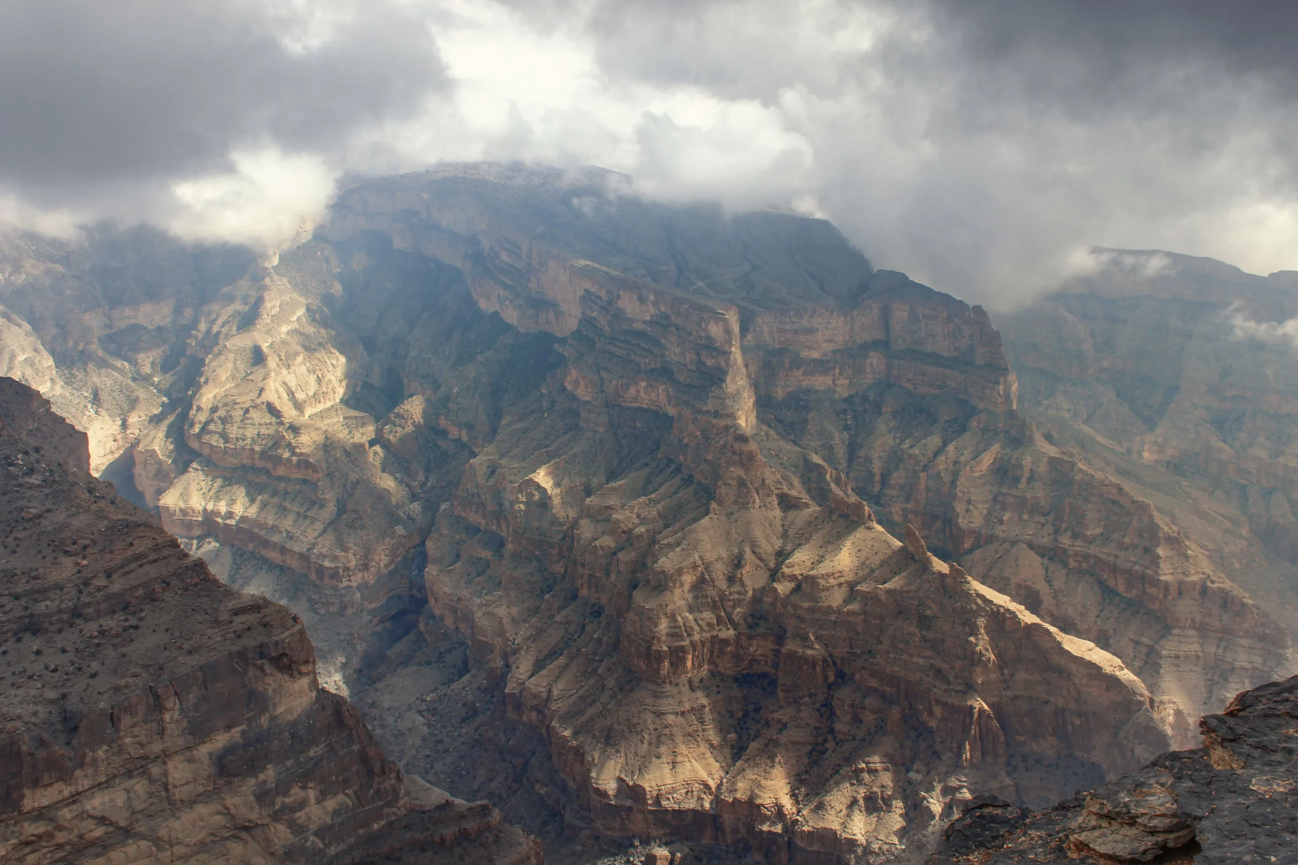 Nizwa Jebal Shams Grand Canyon 4 scaled | Ahlan Arabia Tours