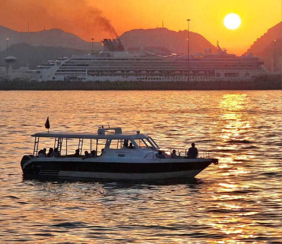 SUNSET BOAT 1 1 e1786894969241 | Ahlan Arabia Tours