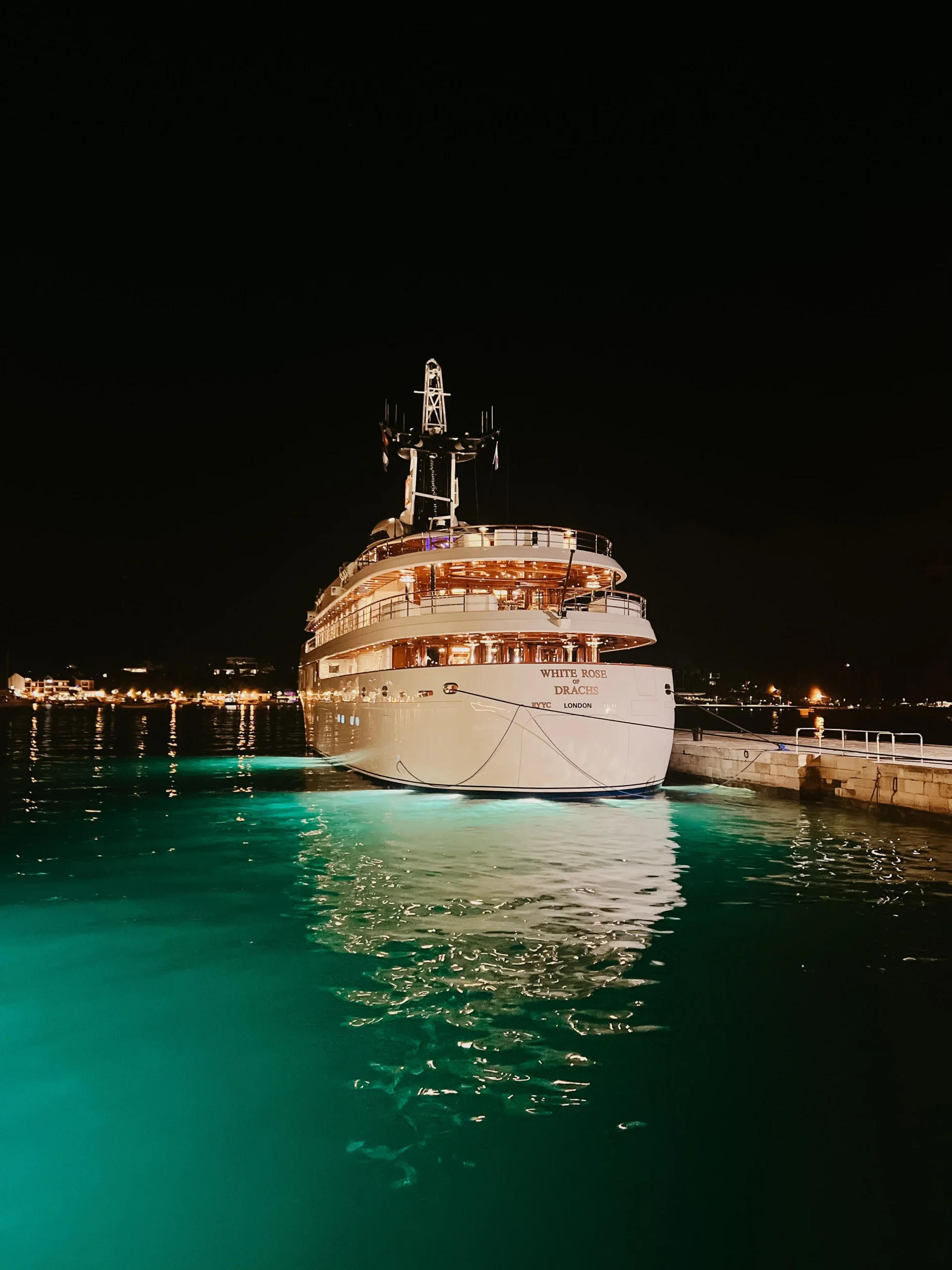 Luxury Yacht Private Charter 33 scaled | Ahlan Arabia Tours