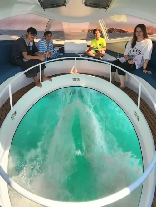 Glass Bottom Boat Trip to Dimaniyat Islands from Muscat